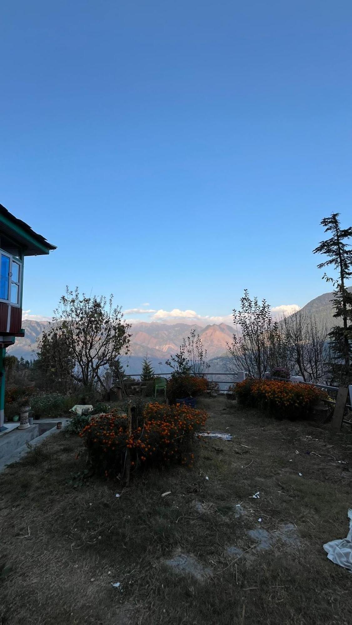 Mountain Eyrie Otel Banjār Dış mekan fotoğraf