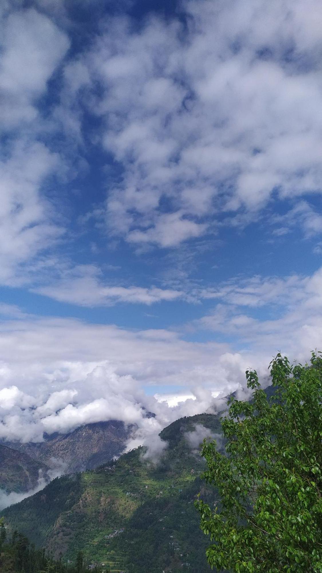 Mountain Eyrie Otel Banjār Dış mekan fotoğraf